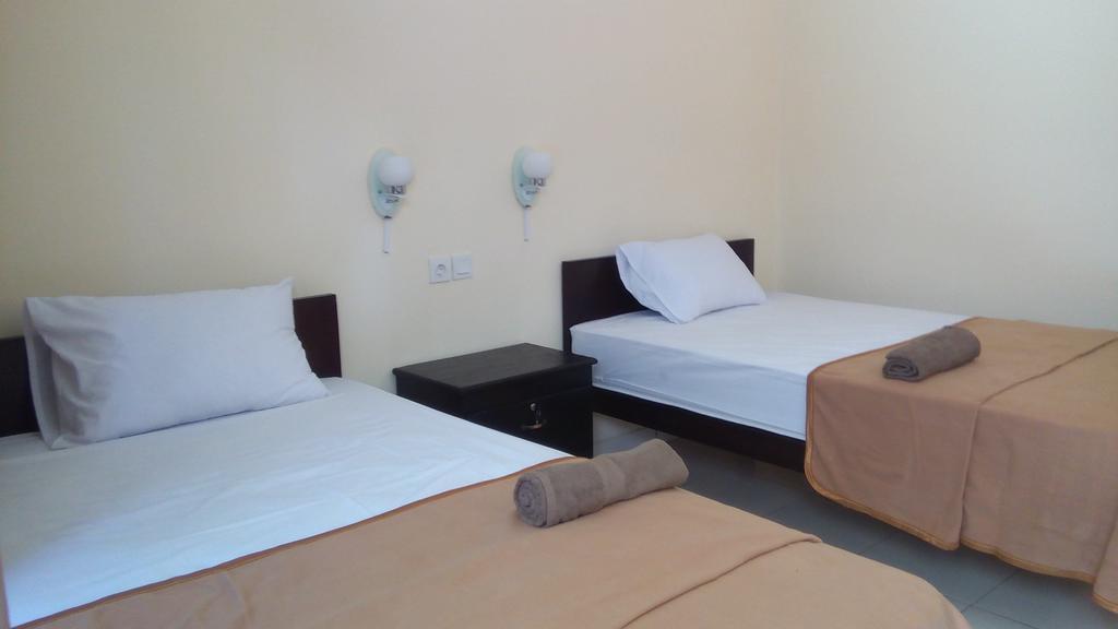 Jenny Bunker Homestay Kuta  Exterior photo
